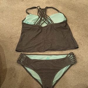 EUC Prana takini swim suit green size large